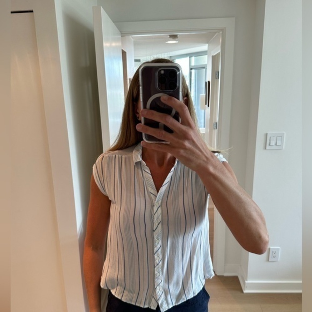 Mavi Lightweight Striped Button up Top. Size small